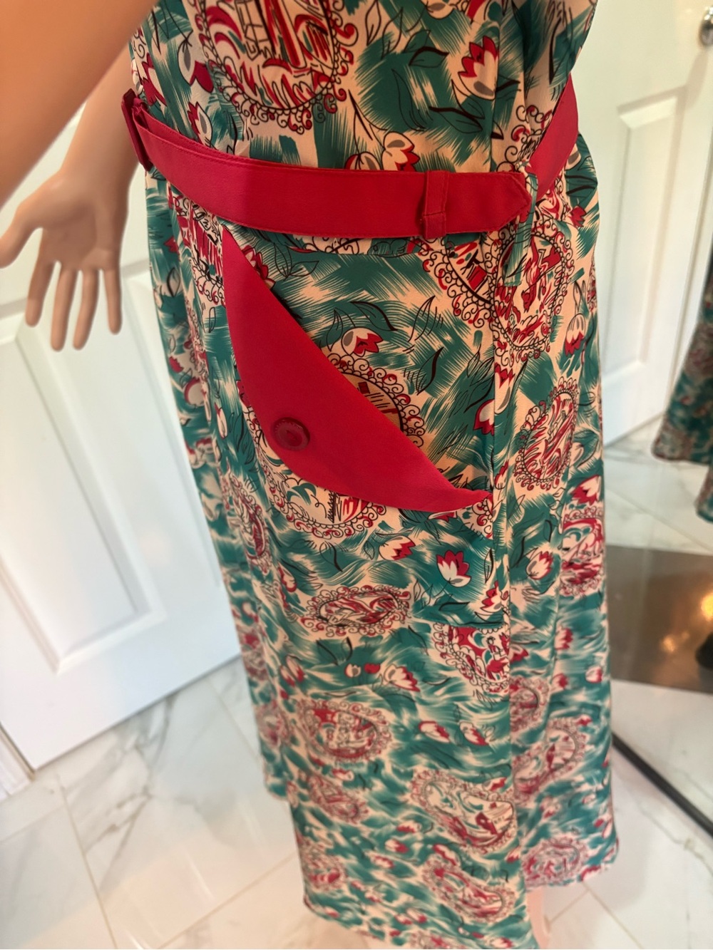 Vintage 1950s 1940s Pinup Teal and Pink Floral Midi Dress with Belt - Picture 6 of 8